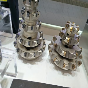 بسرعة إلى الأمام قطع القطع الثقيلة عالي السرعة طحن الطحن طاحونة نهاية الطاحونة